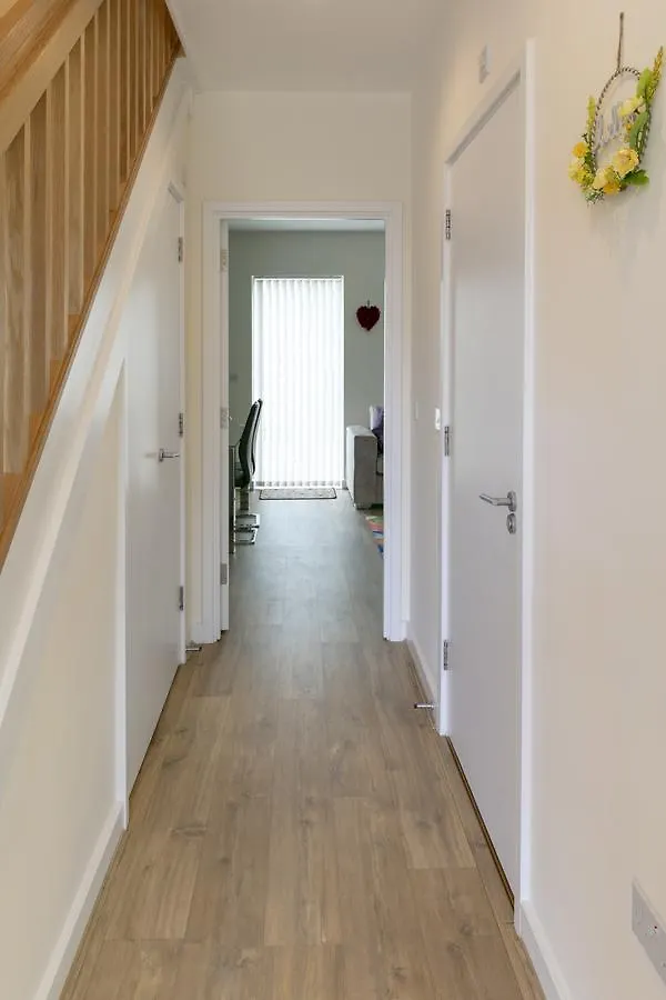 Apartament Modern & Exquisite Trumpington Townhouse With Parking & 5 Mins To Papworth Hospital Cambridge
